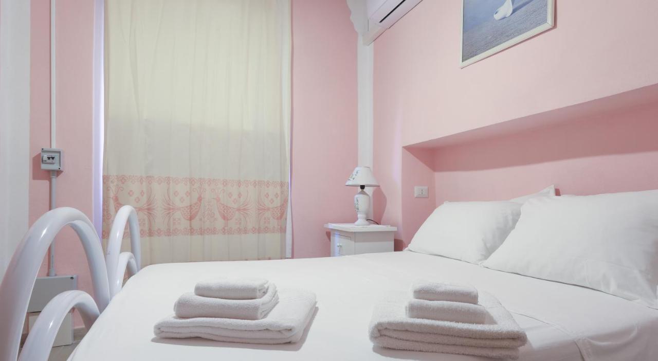 Welcomely - S'Apposentu Hotel Боза Екстериор снимка