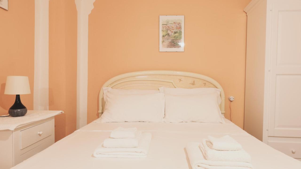 Welcomely - S'Apposentu Hotel Боза Екстериор снимка