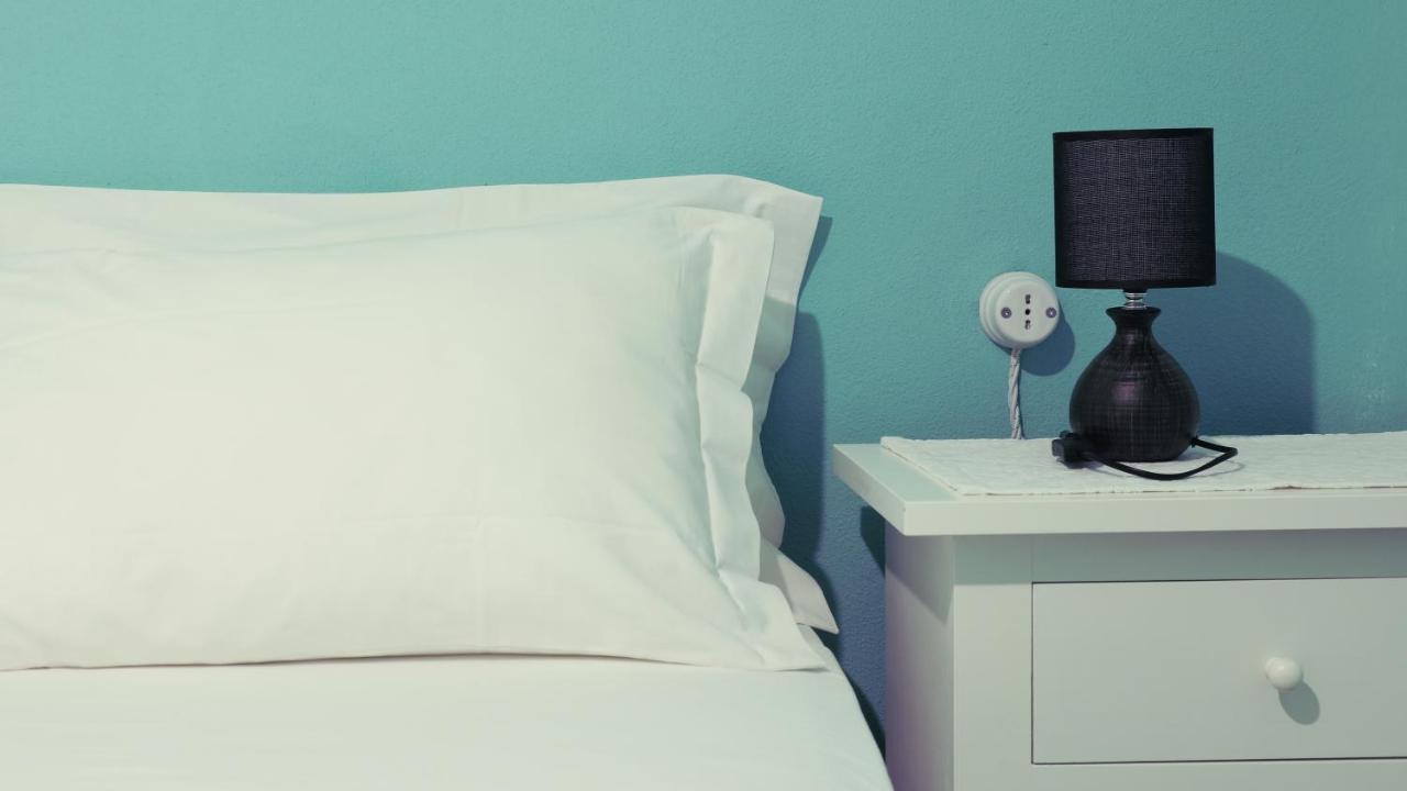 Welcomely - S'Apposentu Hotel Боза Екстериор снимка