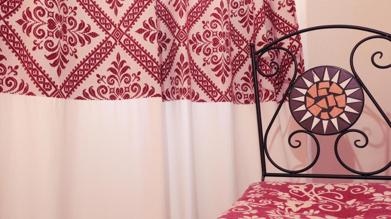 Welcomely - S'Apposentu Hotel Боза Екстериор снимка