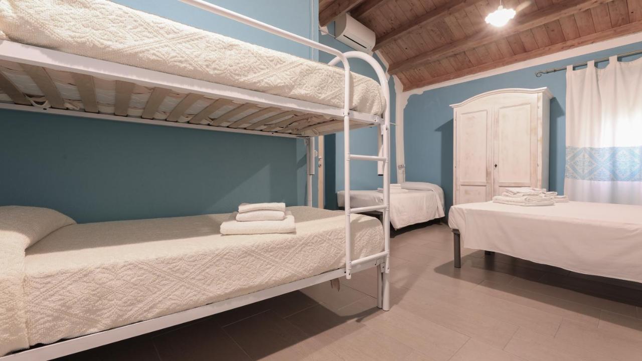 Welcomely - S'Apposentu Hotel Боза Екстериор снимка