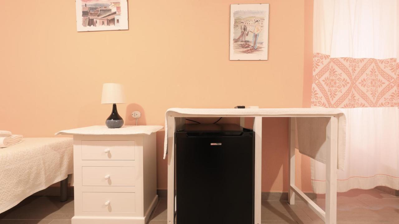 Welcomely - S'Apposentu Hotel Боза Екстериор снимка