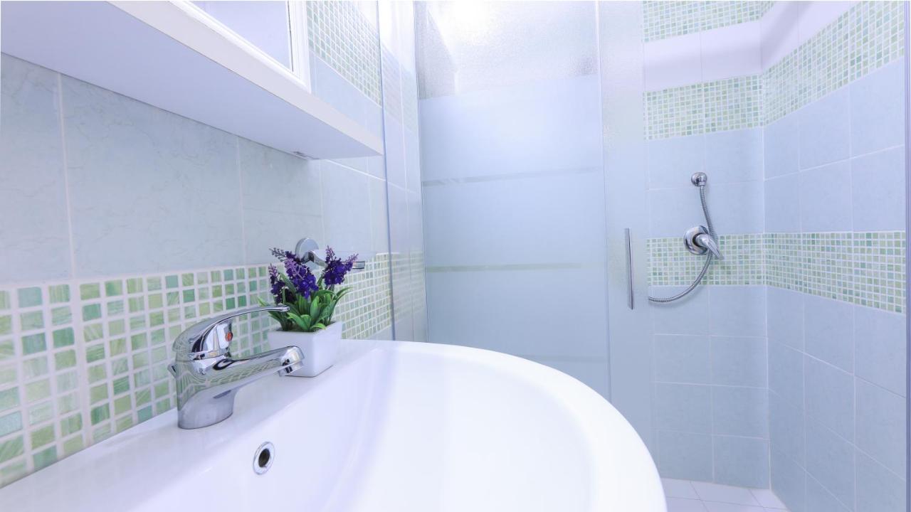 Welcomely - S'Apposentu Hotel Боза Екстериор снимка