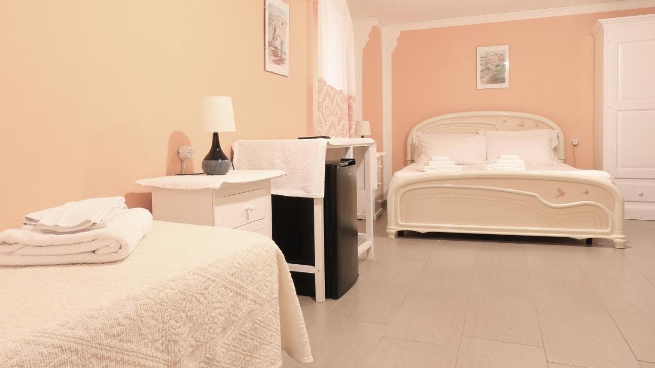 Welcomely - S'Apposentu Hotel Боза Екстериор снимка