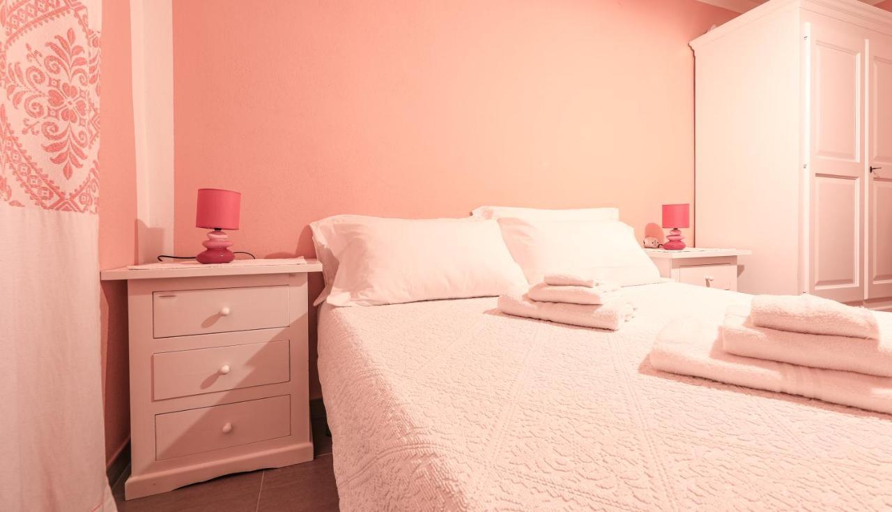 Welcomely - S'Apposentu Hotel Боза Екстериор снимка